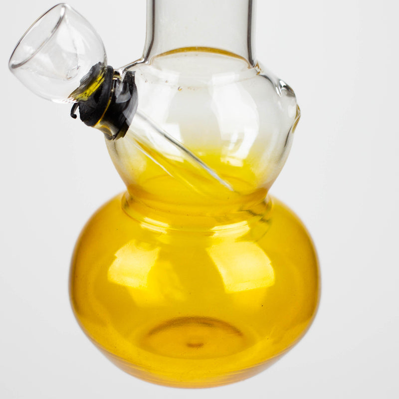 O 6" paint glass water bong