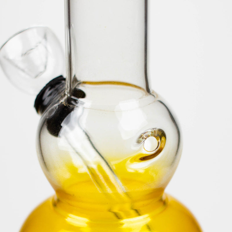 O 6" paint glass water bong