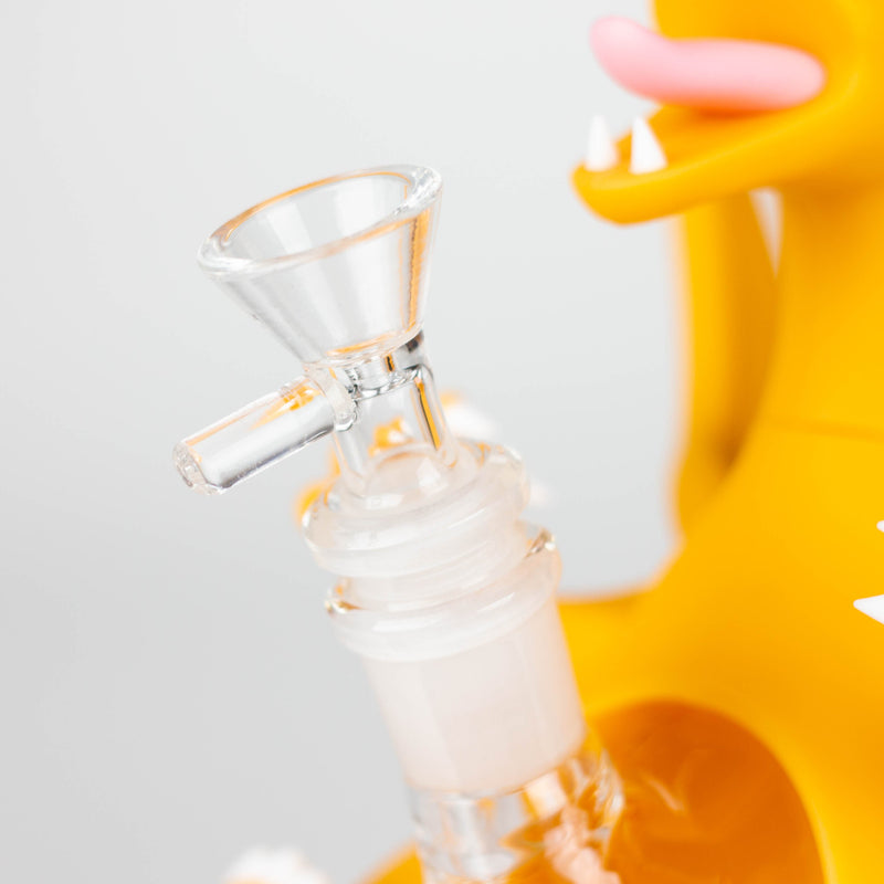 O 7" Charizard water pipe