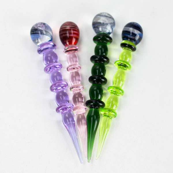 O Shine glassworks hand made in Canada coloured Dabber with Dichro End