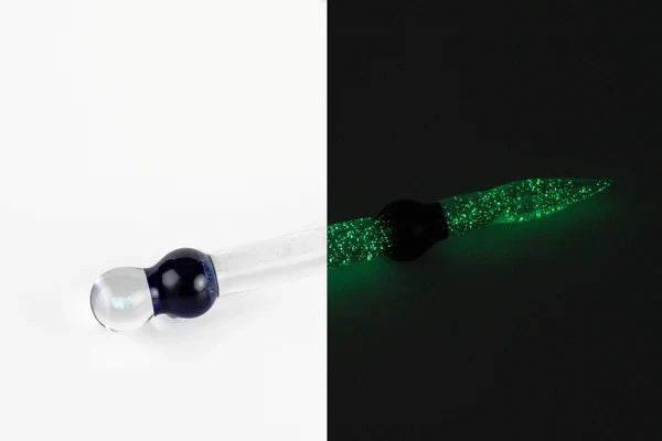 O Shine glassworks | Glow in the dark Dabber with Small opal-Made In Canada