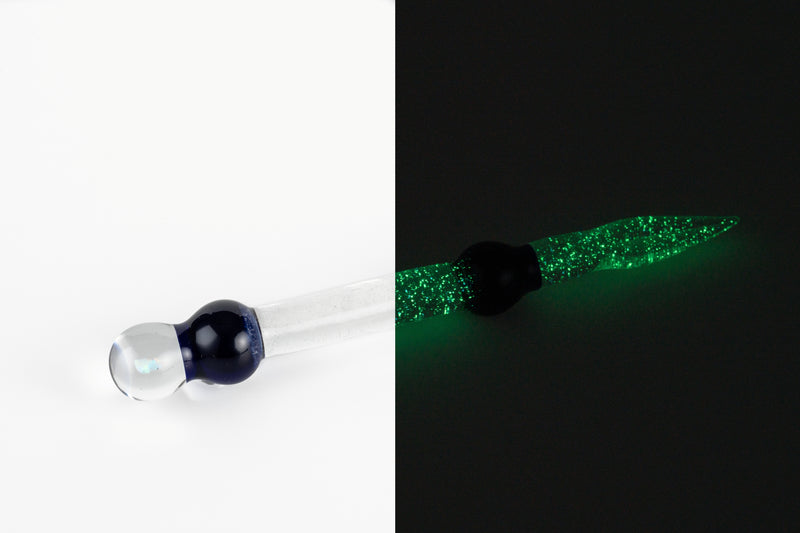 SC 2117 Dabber with small opal glow in the dark Shine Glassworks Canadian glass